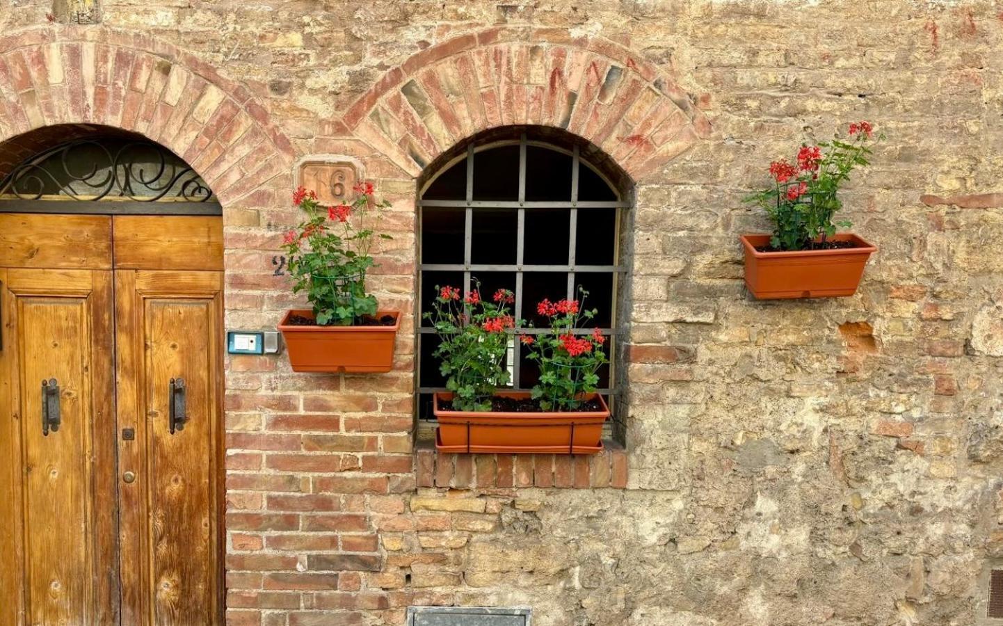 L'Antica Nicchia - Centro Storico Lägenhet San Gimignano Exteriör bild